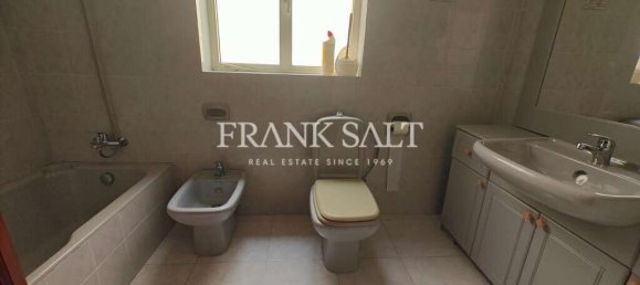 Дом с 3 спальнями в Марсашлокк, Мальта № 6412 6