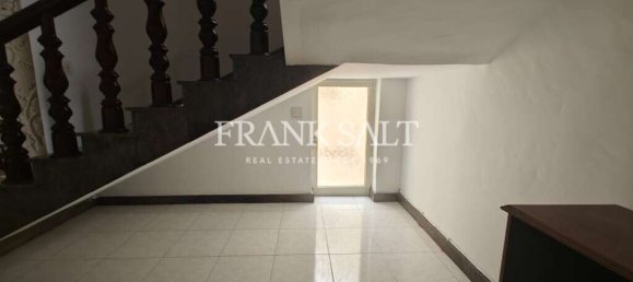 Дом с 3 спальнями в Марсашлокк, Мальта № 6412 2