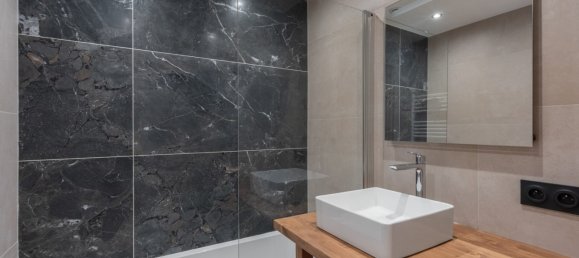 3 bedrooms Apartment in Megeve, France No. 1233 5