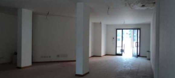 117m² Office in Gardone Val Trompia, Italy No. 378508 6