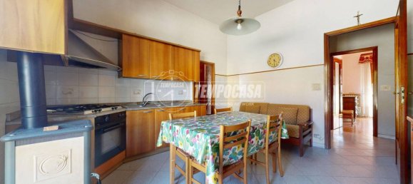 2 bedrooms Apartment in Cuneo, Italy No. 349328 4