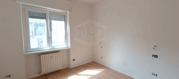 2 Schlafzimmer Wohnung in Milan, Italy, Nr. 357846 13