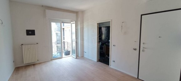 2 Schlafzimmer Wohnung in Milan, Italy, Nr. 357846 11