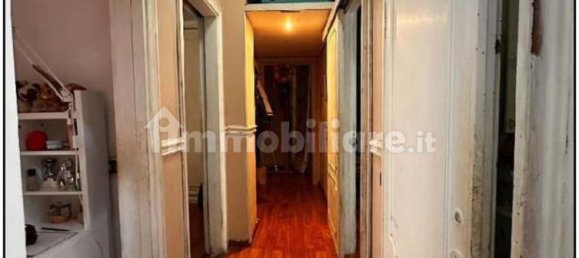 3 bedrooms Apartment in Rome, Italy No. 133282 8