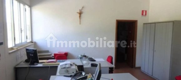 5-salle Entrepôt à Osimo, Italy No. 307888 7