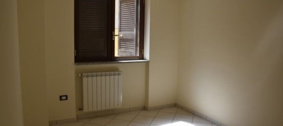 6 rooms Apartment in Pontecorvo, Italy No. 167377 12