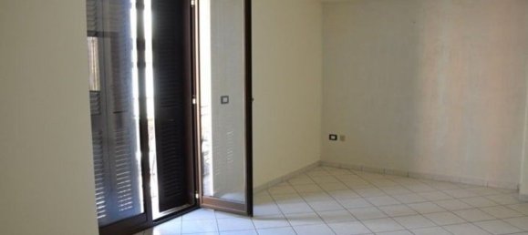 6 rooms Apartment in Pontecorvo, Italy No. 167377 3