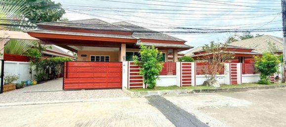3 bedrooms House for sale in Bang Lamung, Chonburi, Eastern Thailand, Thailand № 62244 2
