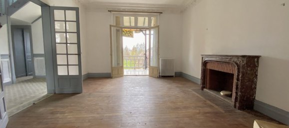 Дом с 3 спальнями в Вьерзон, Франция № 69915 3