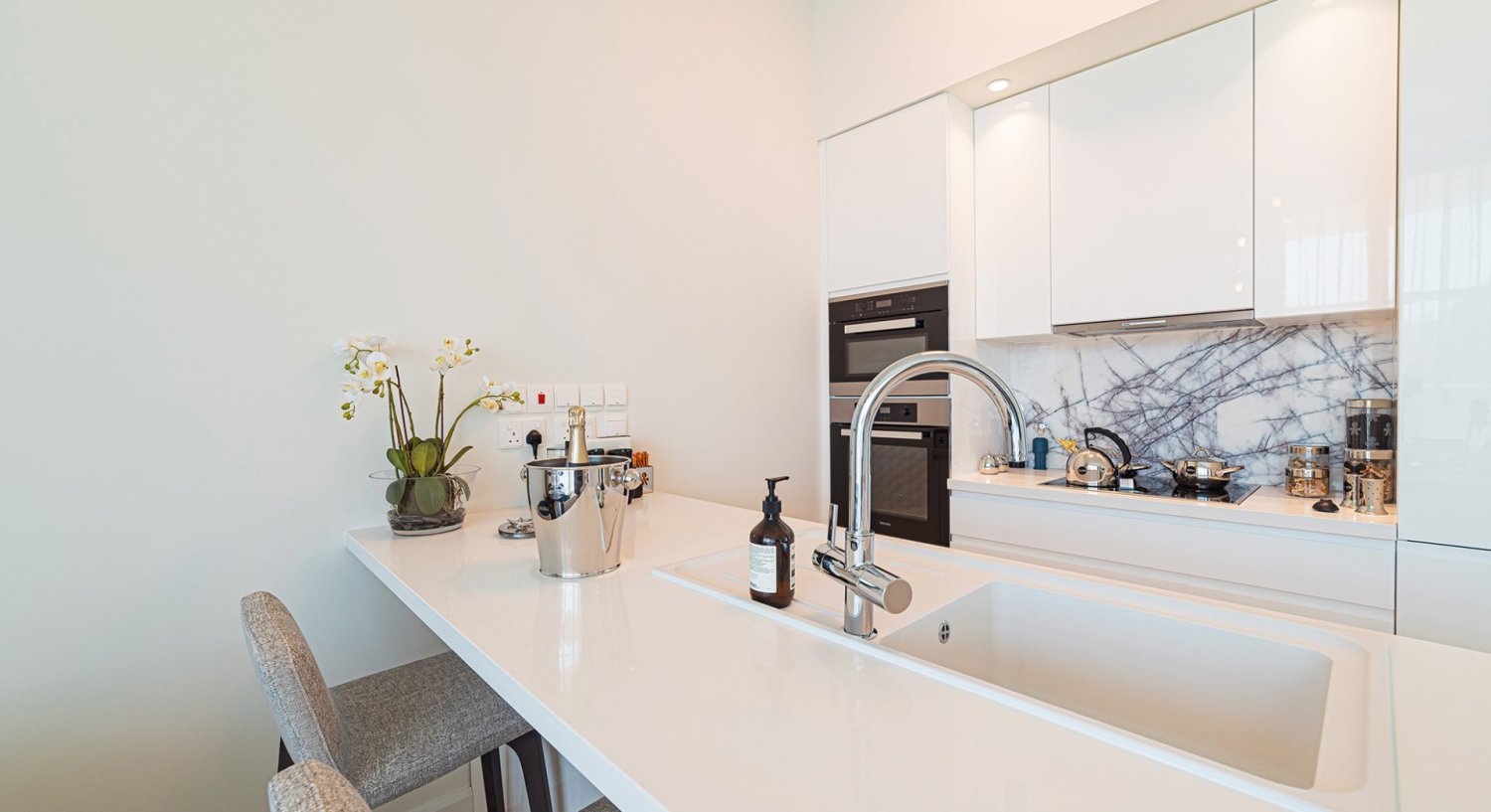 Вилла с 4 спальнями в Ороклини, Кипр № 3401