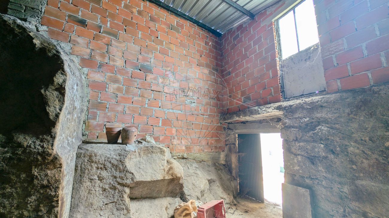 2 bedrooms House in Alijo, Portugal No. 17910