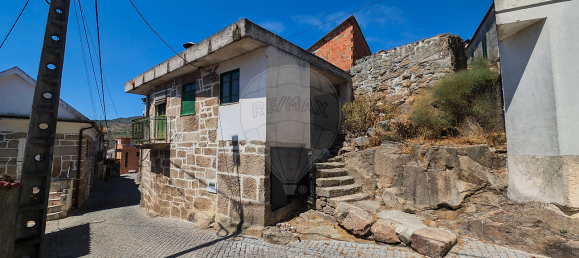 2 bedrooms House in Alijo, Portugal No. 17910 6