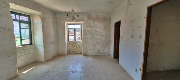 2 bedrooms House in Alijo, Portugal No. 17910 17