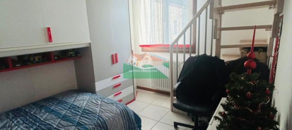 Apartamento de 3 divisões em Ravenna, Italy N.º 280416 24