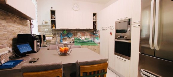 Apartamento de 3 divisões em Ravenna, Italy N.º 280416 2