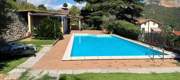 Вилла с 5 комнатами в Вентимилья, Италия № 135153 9