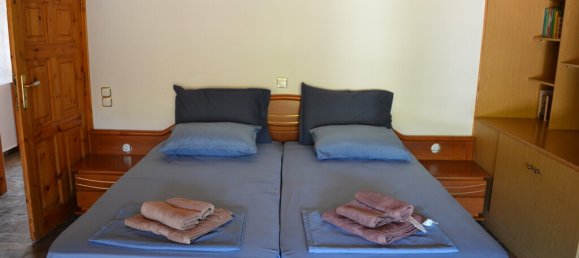 5 bedrooms Villa in Loutraki, Greece No. 3763 18