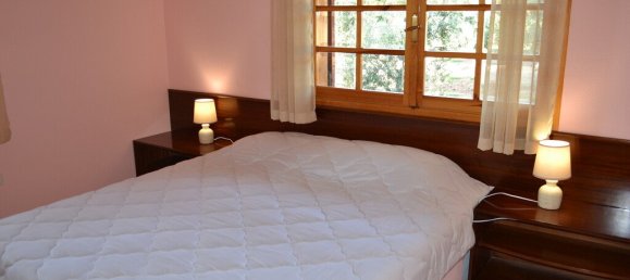 5 bedrooms Villa in Loutraki, Greece No. 3763 16