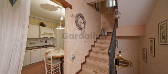 4 Schlafzimmer Haus in Toscolano Maderno, Italy, Nr. 365615 26