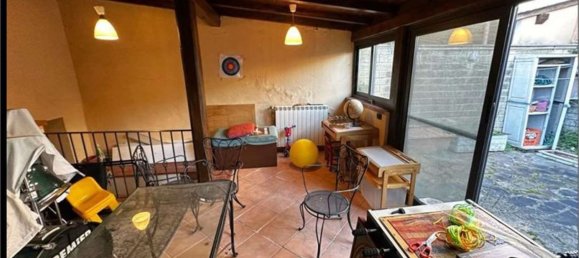 7 rooms House in Rome, Italy No. 14967 3
