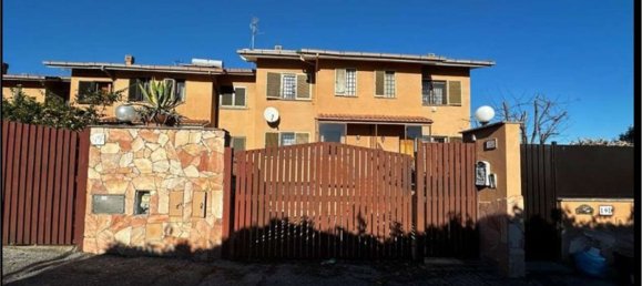 7 rooms House in Rome, Italy No. 14967 13