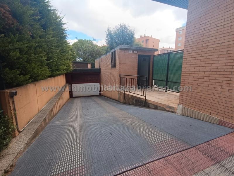 Parkplatz in Logrono, Spain, Nr. 142966