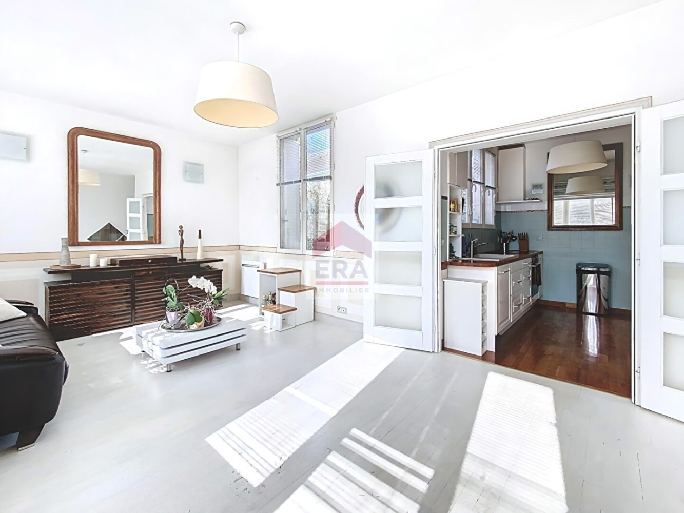 Villa T5 em Suresnes, France N.º 119492