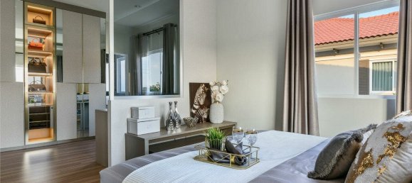 4 bedrooms Penthouse in Pattaya, Thailand No. 77759 5