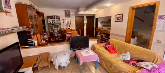 4 rooms Villa in Villa d'Adda, Italy No. 88818 6