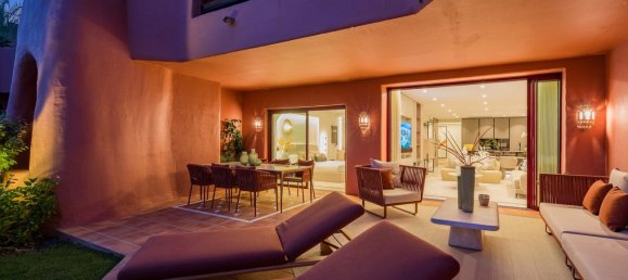 3 bedrooms Apartment in Estepona, Spain No. 182113 3