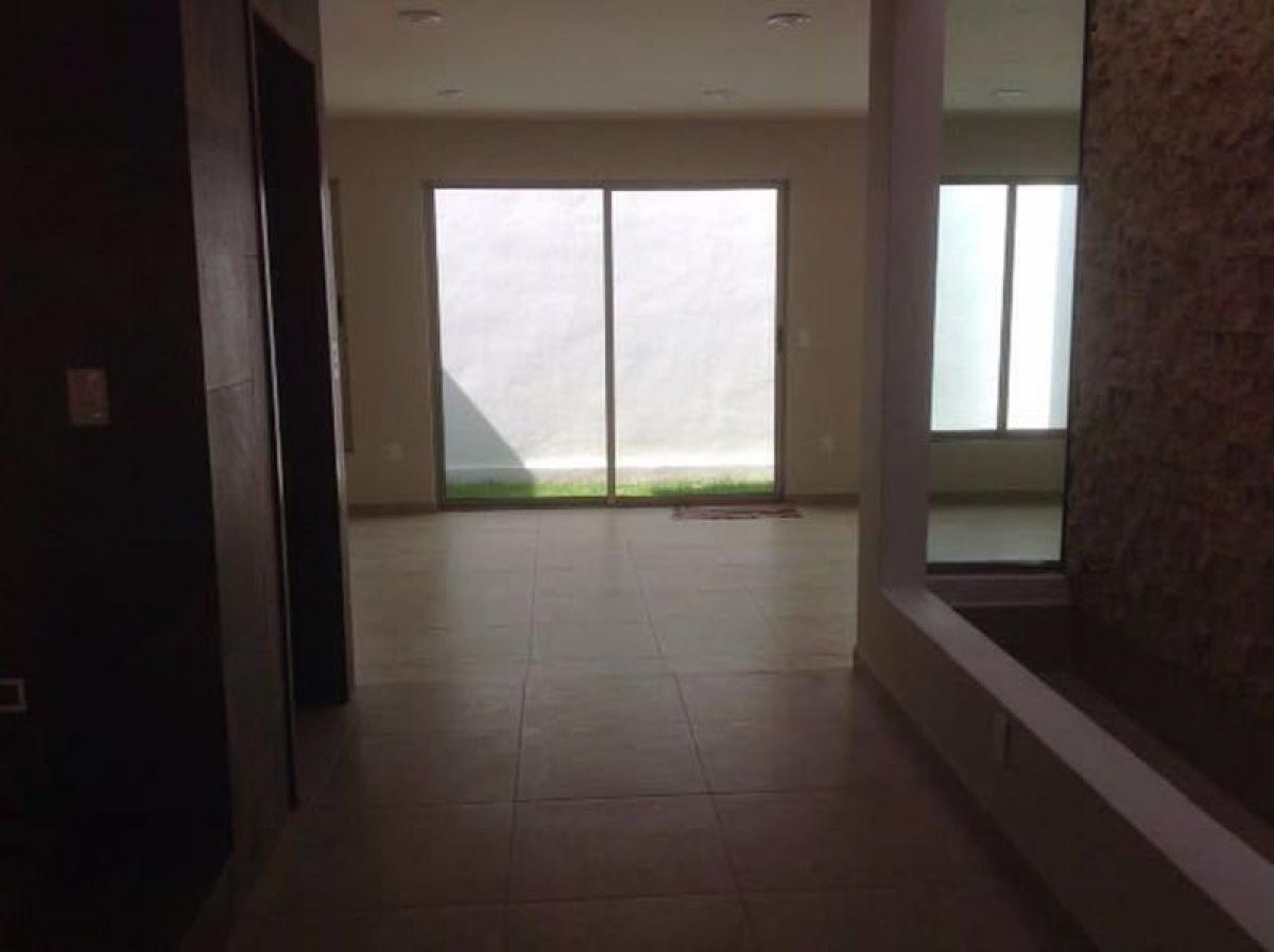 Casa de 3 dormitorios en Naucalpan de Juárez, Mexico No. 208285