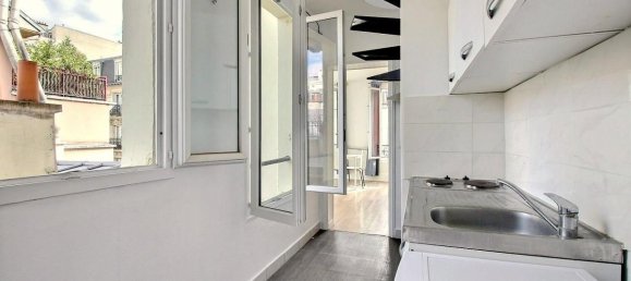 1 bedroom Duplex in Paris, France No. 171353 6