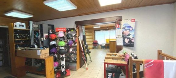 Gewerbliche Immobilie in Morillon, France 123m², Nr. 306371 3
