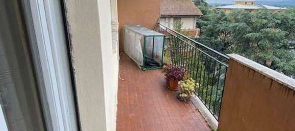 Квартира с 6 комнатами в Лукка, Италия № 258689 25