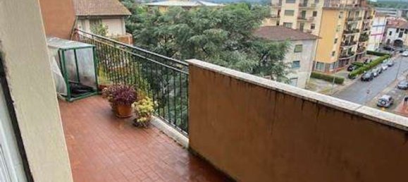 Квартира с 6 комнатами в Лукка, Италия № 258689 24