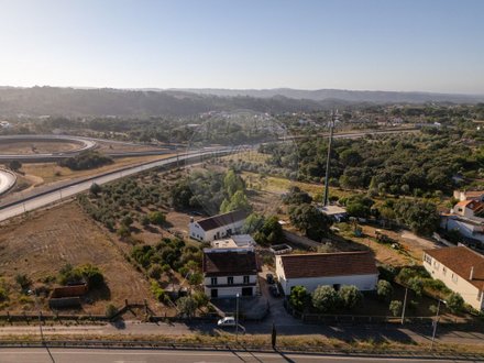 Casa de 5 dormitorios en Tomar, Portugal No. 24488