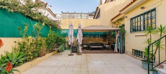 5 bedrooms House in Cascais, Portugal No. 121564 2