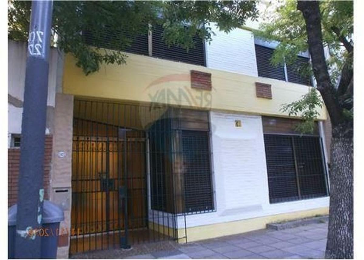 3 bedrooms House in Buenos Aires, Argentina No. 72371