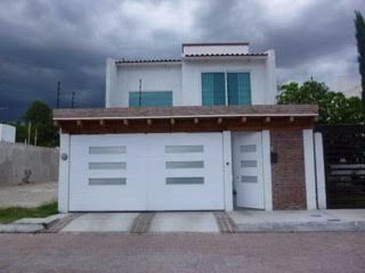 3 bedrooms House in Queretaro, Mexico No. 150539