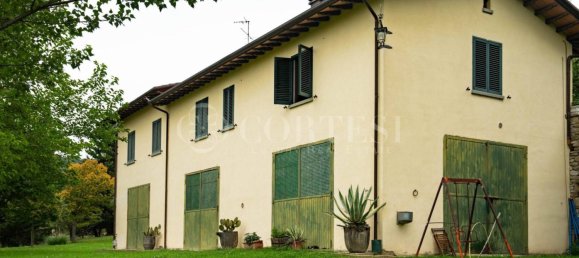 3 Schlafzimmer Haus in San Giustino, Italy, Nr. 267212 37
