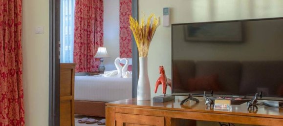 2 bedrooms Condo in Pattaya, Thailand No. 1200 6