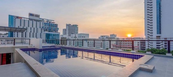 2 bedrooms Condo in Pattaya, Thailand No. 1200 19