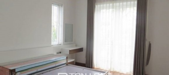 3 bedrooms Villa in Long Bien, Vietnam No. 3305 8