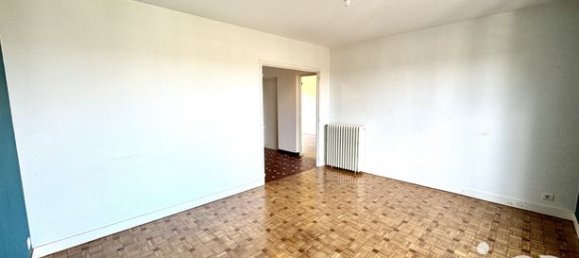 8-Zimmer Haus in Paron, France, Nr. 302972 4