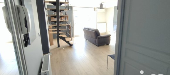 3 chambres Duplex à Saint-Apollinaire, France No. 276051 9