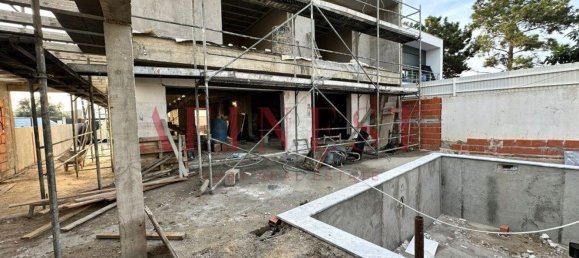 4 bedrooms House in Corroios, Portugal No. 144026 17