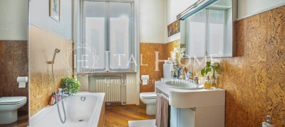 4 bedrooms Apartment in Bergamo, Italy No. 184865 16