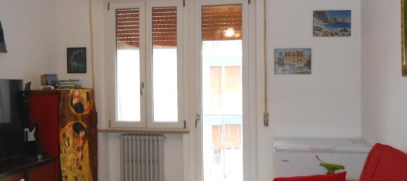 4 rooms Apartment in Ancona, Italy No. 36773 6