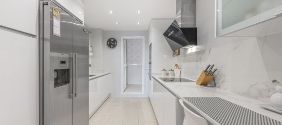 Apartamento T3 em Marbella, Spain N.º 138656 21