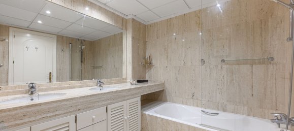 Apartamento T3 em Marbella, Spain N.º 138656 13